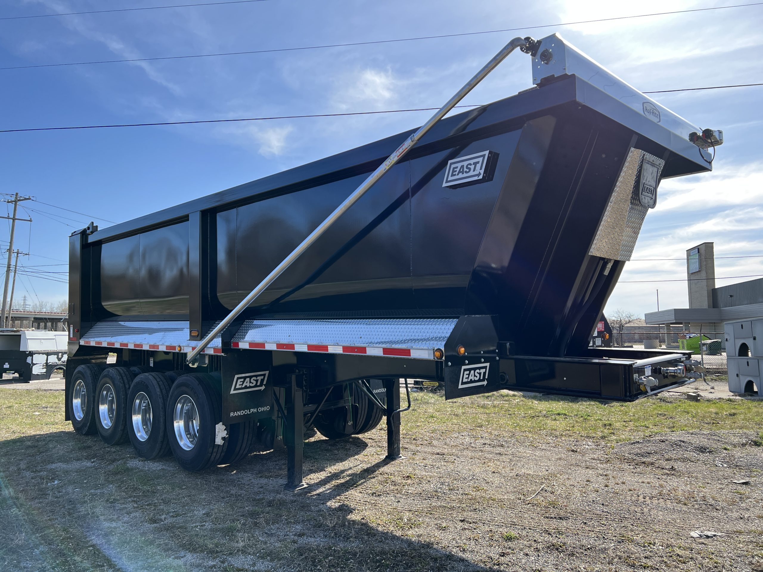 2021 East AR-450 Quad 27’